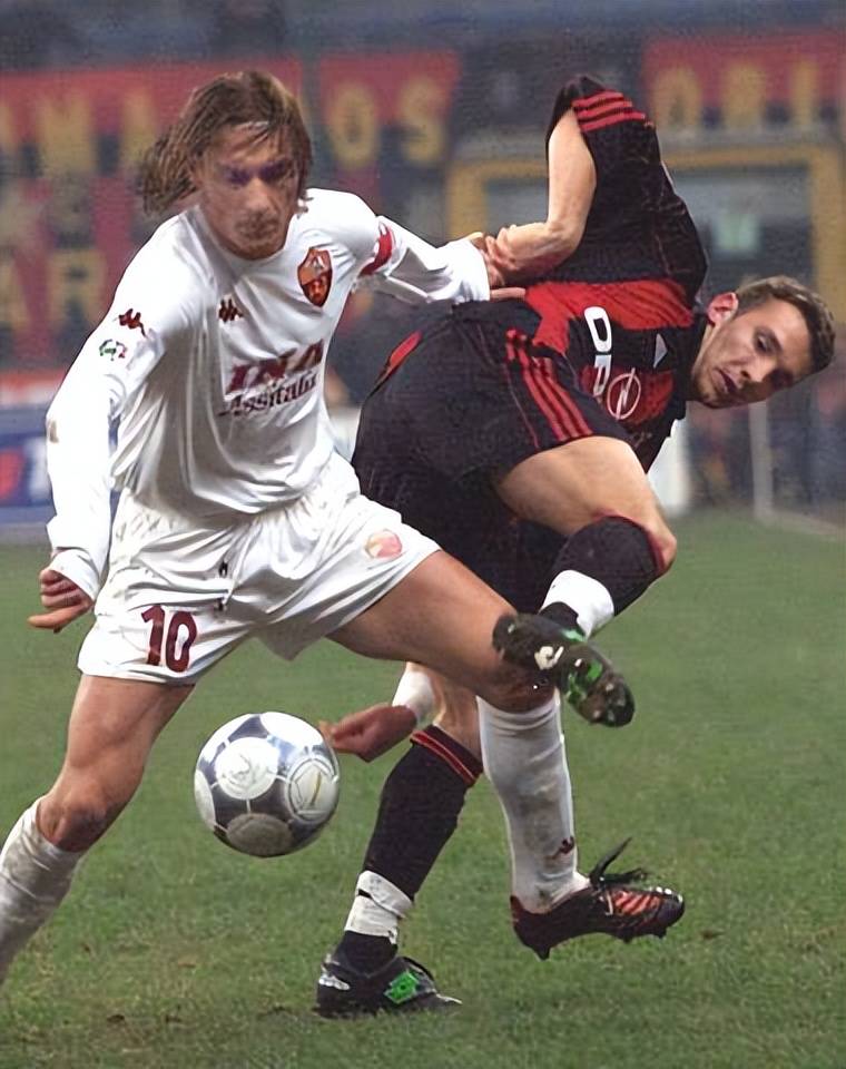 切尔西清洁出场，对手拉齐奥举不可说