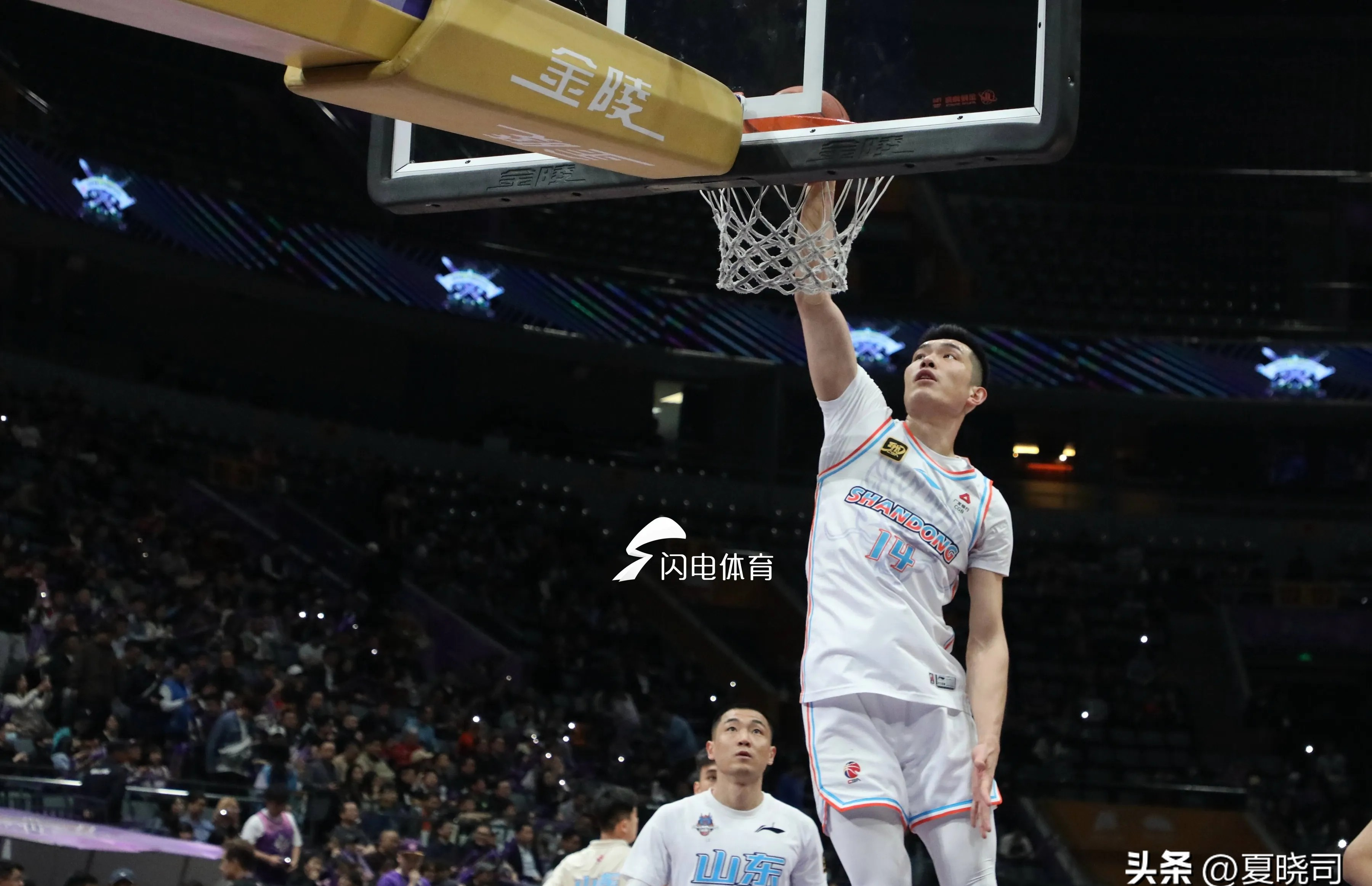 山东男篮豁出去与广东队对抗，逆袭机会渺茫的简单介绍