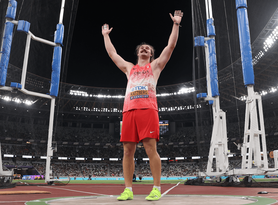 包含澳大利亚田径选手夺得米全能金牌的词条