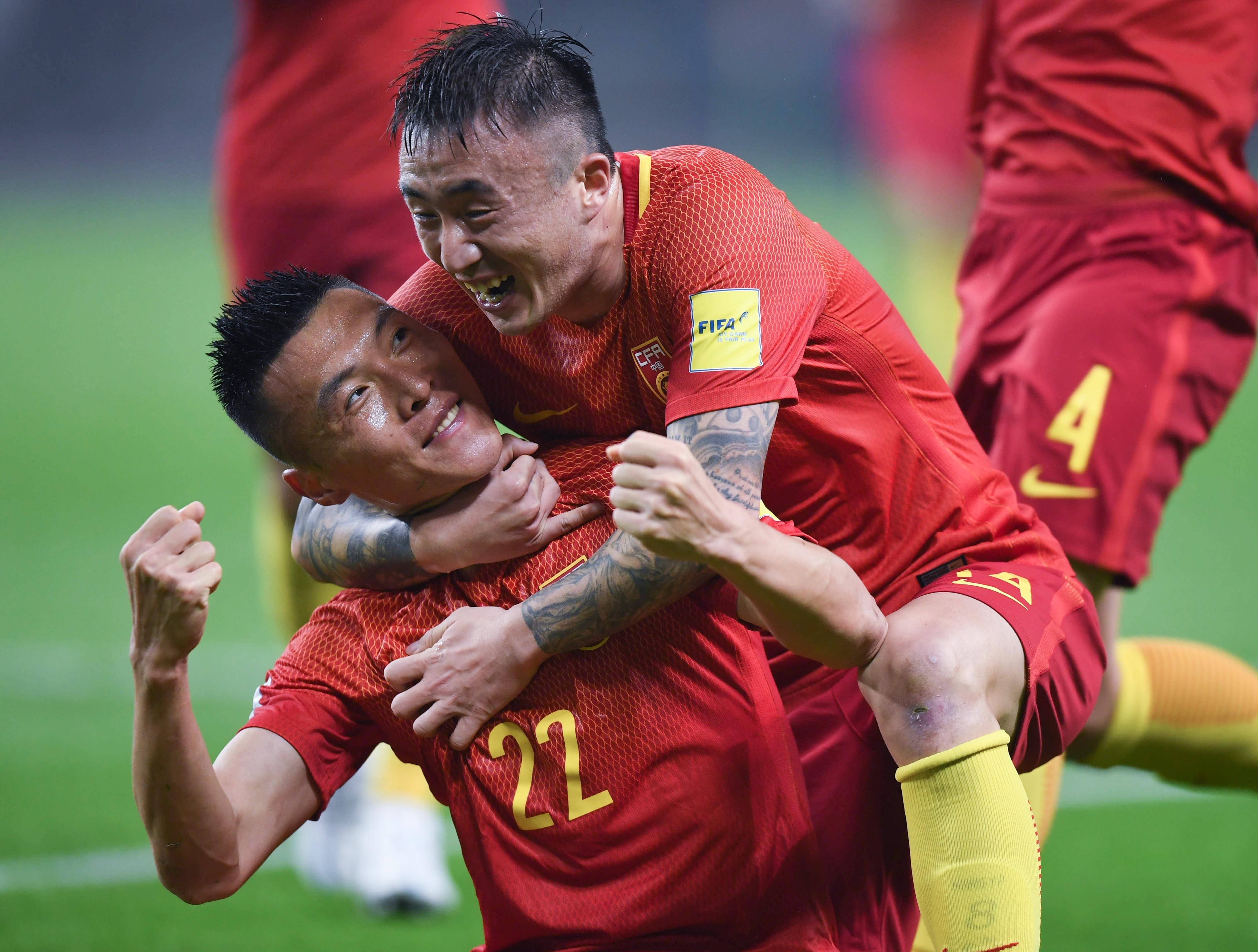 九游体育-中国球队在国内联赛中展现出色表现